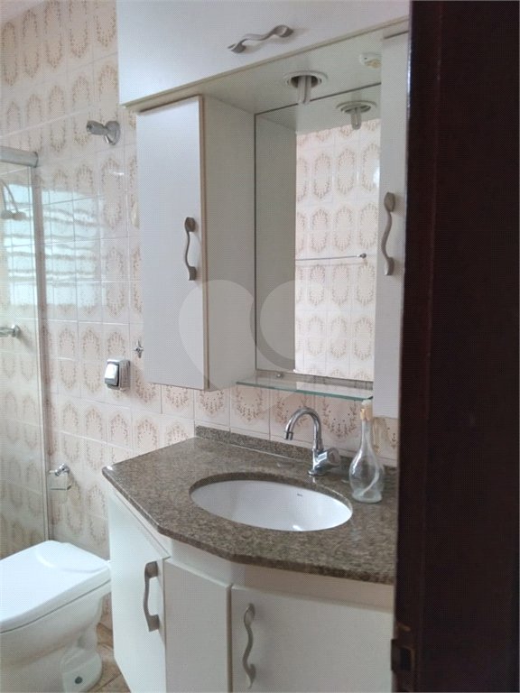 Sobrado à venda com 4 quartos em Parque Edu Chaves, São Paulo, SP