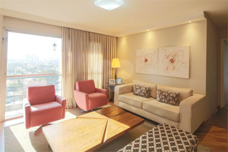 Apartamento à venda com 3 quartos, sendo 1 suíte, em Brooklin, São Paulo, SP