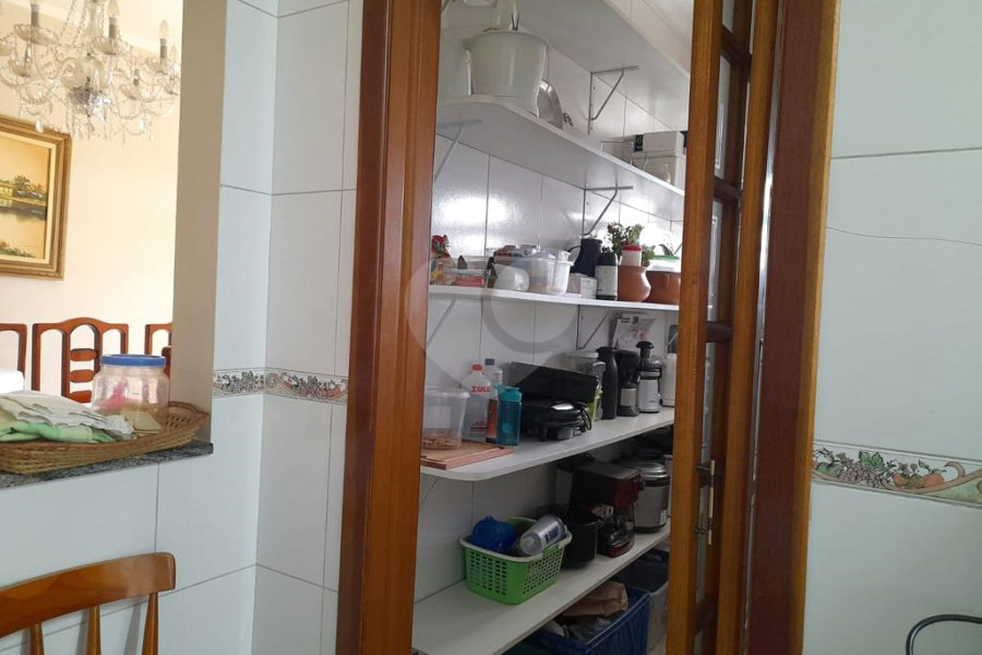 Sobrado à venda com 4 suítes em Tremembé, São Paulo, SP