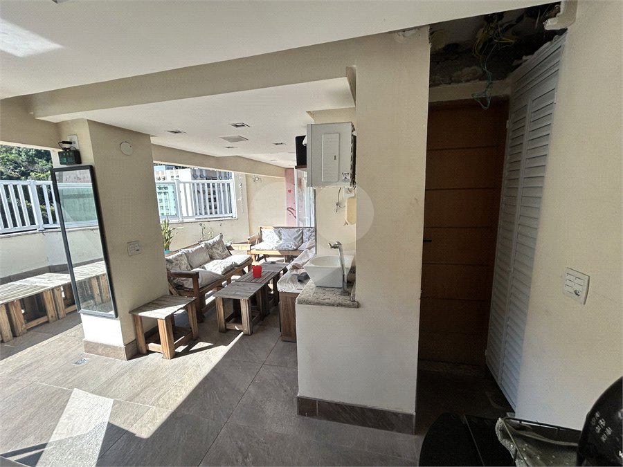 Cobertura à venda com 4 quartos, sendo 1 suíte,  em Rio Comprido, Rio de Janeiro, RJ