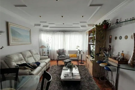 Casa à venda com 3 quartos, sendo 1 suíte, em Jardim Pinheiros, São Paulo, SP