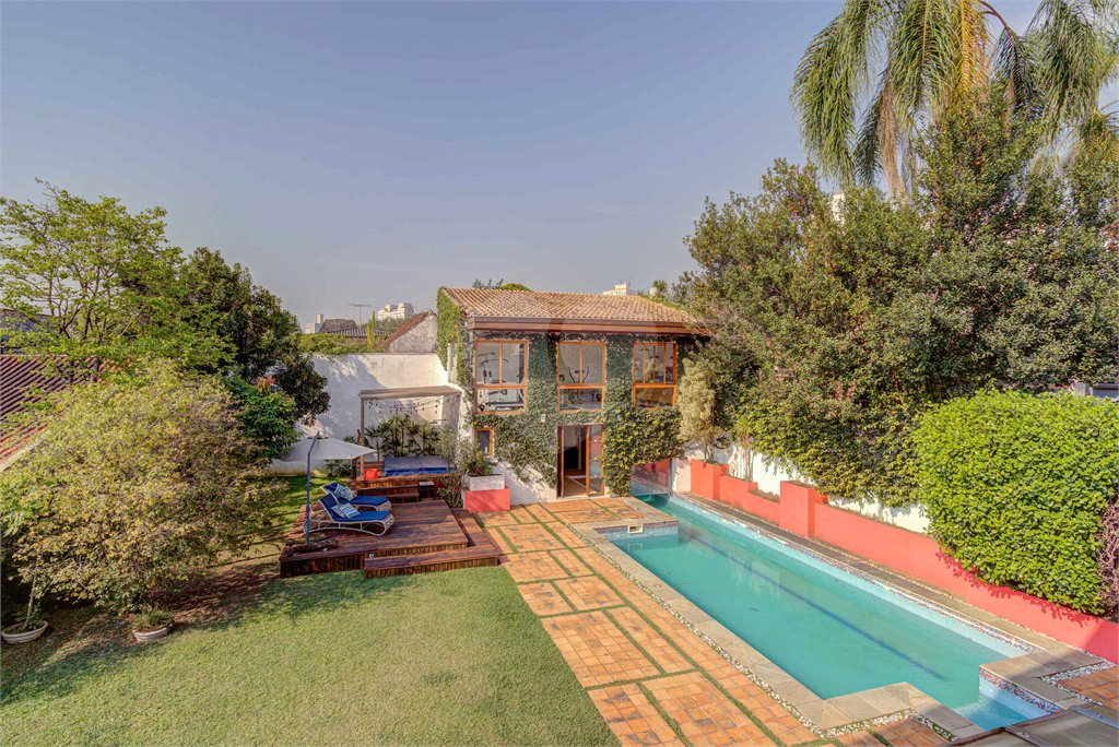 Casa de Vila à venda com 4 suítes em Jardim Hípico, São Paulo, SP