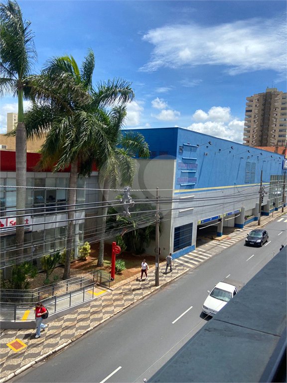 Apartamento à venda com 2 quartos no Centro, Araraquara, SP