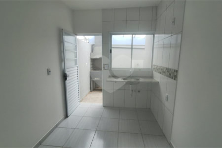 Casa de Vila à venda com 2 quartos em Vossoroca, Votorantim, SP