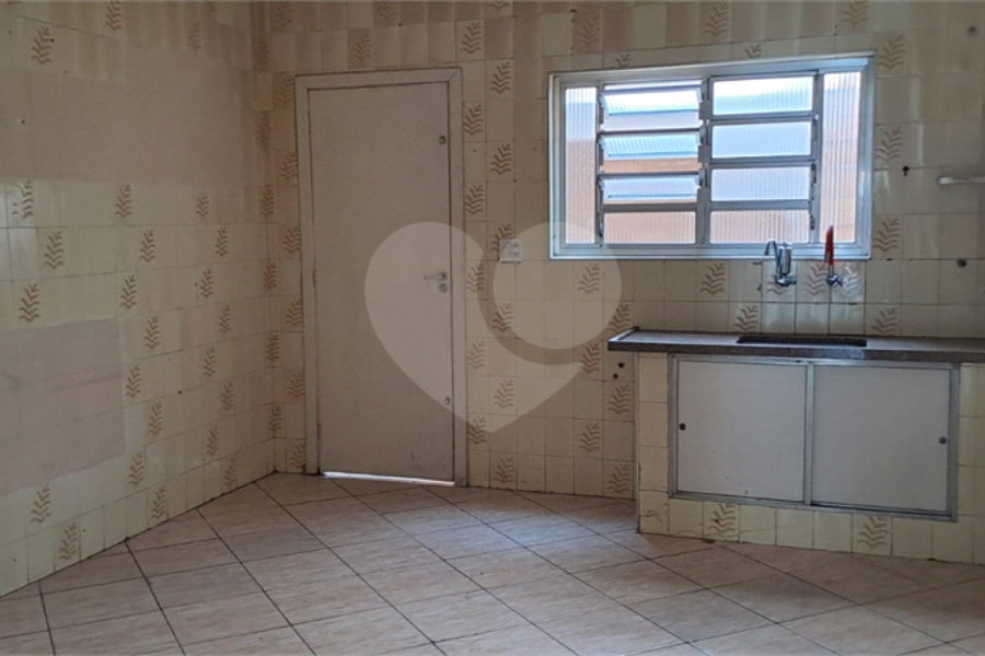 Sobrado à venda com 2 quartos em Vila Medeiros, São Paulo, SP