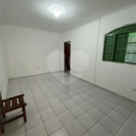 Casa à venda com 3 quartos, sendo 1 suíte, em Loteamento Residencial Vista Linda, São José dos Campos, SP