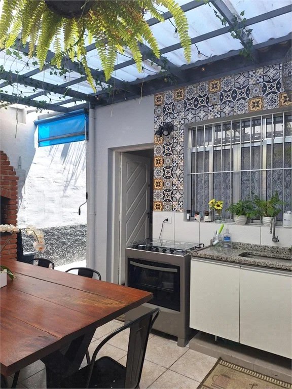 Casa à venda com 3 quartos em Jardim Trussardi, São Paulo, SP