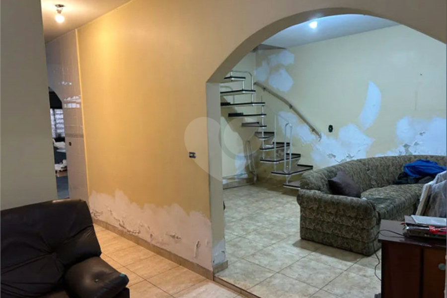 Casa à venda com 3 quartos, sendo 1 suíte, em São João Clímaco, São Paulo, SP