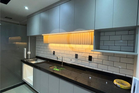 Apartamento à venda com 2 quartos, sendo 1 suíte,  em Vila Hortência, Sorocaba, SP