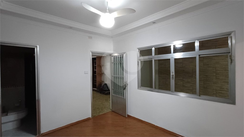 Sobrado à venda com 3 quartos em Bonfim, Osasco, SP