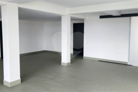 Casa à venda ou para alugar com 4 suítes no condomínio Residencial Delle Stelle, Louveira - SP