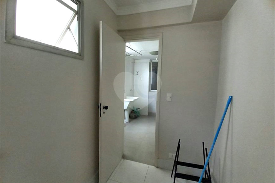 Apartamento à venda com 3 quartos, sendo 1 suíte, em Santana, São Paulo, SP