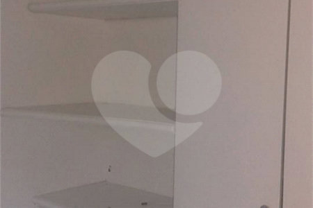 Apartamento à venda com 3 quartos, sendo 1 suíte,  em Jardim Parque Morumbi, São Paulo, SP