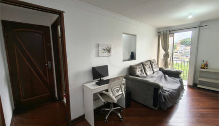 Apartamento à venda com 2 quartos em Jardim Santa Mônica, São Paulo, SP