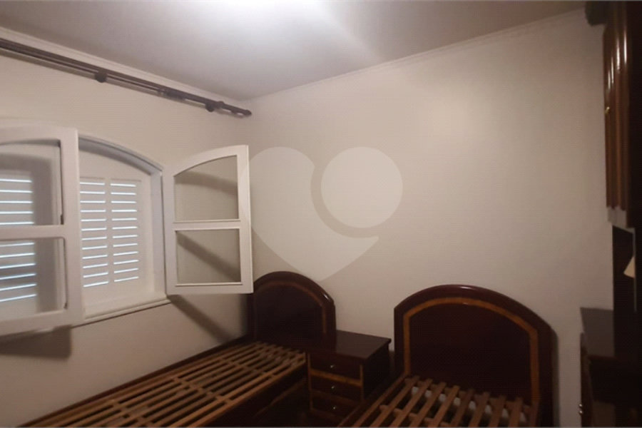 Sobrado à venda com 4 quartos, sendo 2 suítes, em Jardim França, São Paulo, SP