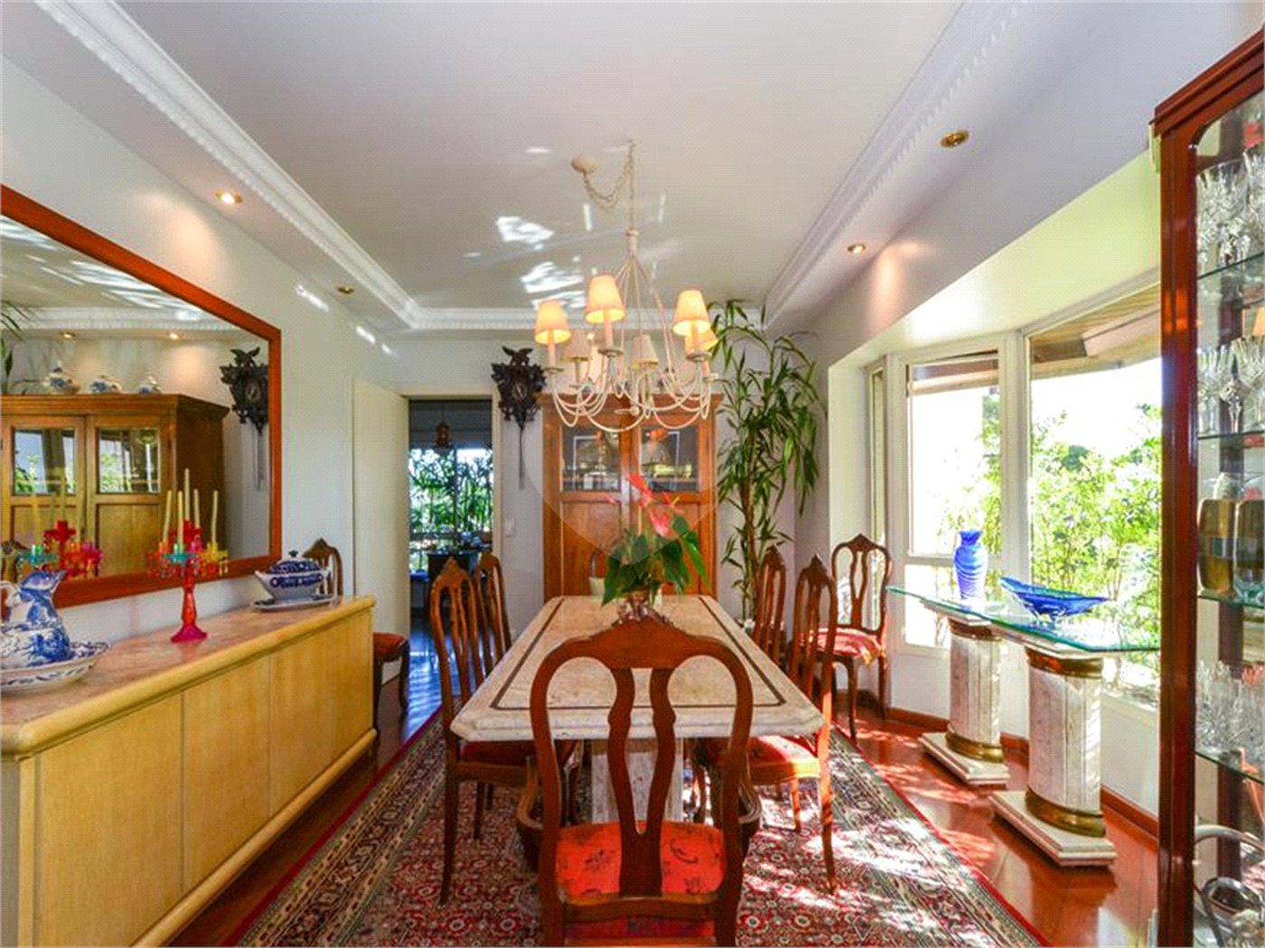 Apartamento à venda com 3 suítes em Vila Suzana, São Paulo, SP