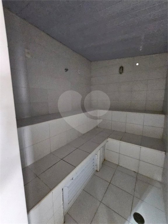 Apartamento à venda com 2 quartos, sendo 1 suíte, em Alto da Boa Vista, São Paulo, SP