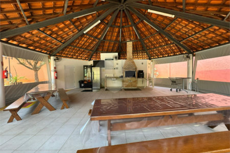 Casa à venda ou para alugar com 2 suítes no condomínio Villa do Bosque, Sorocaba - SP