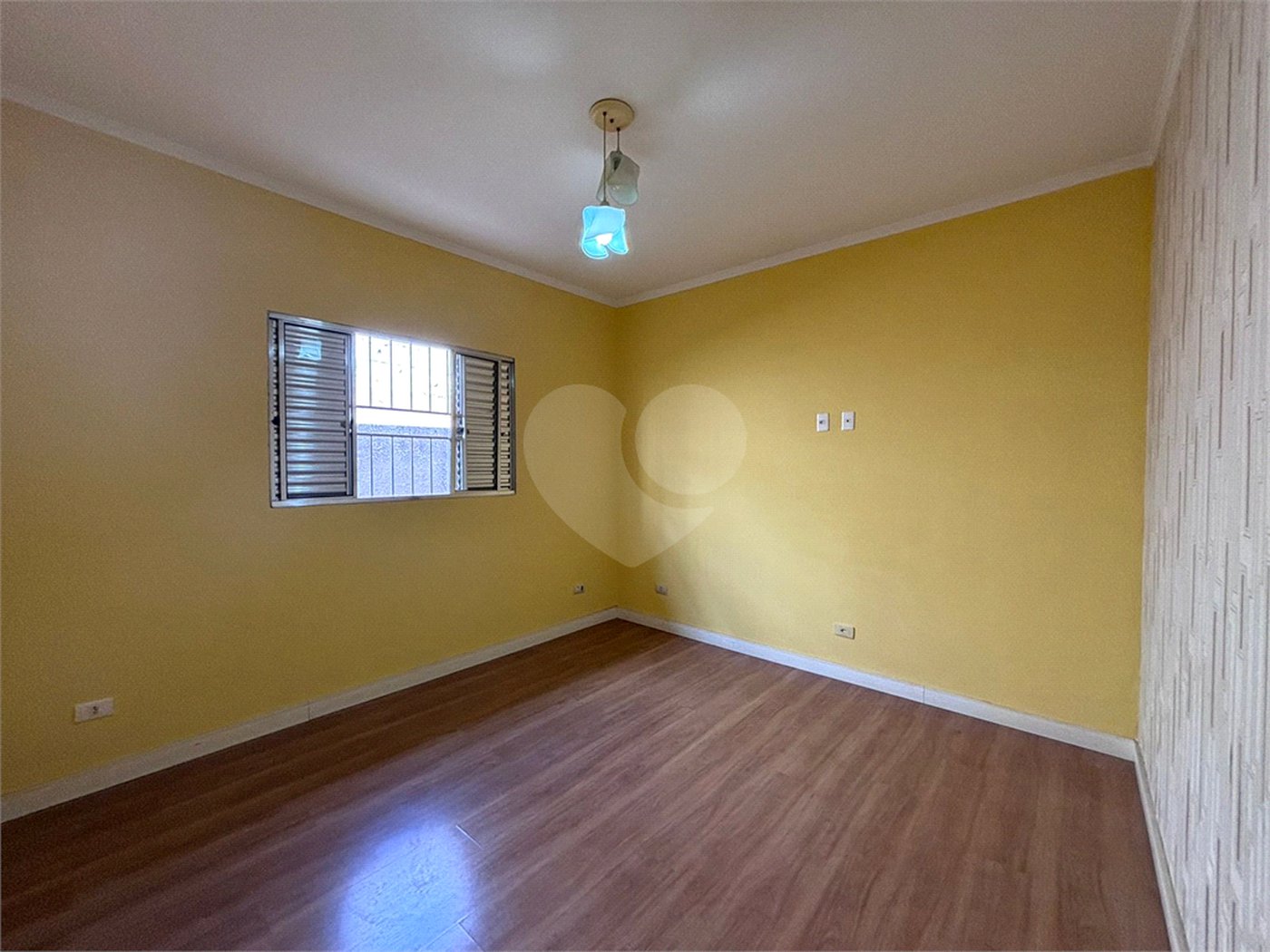 Casa à venda com 2 quartos, sendo 1 suíte, em Nova Cerejeira, Atibaia, SP