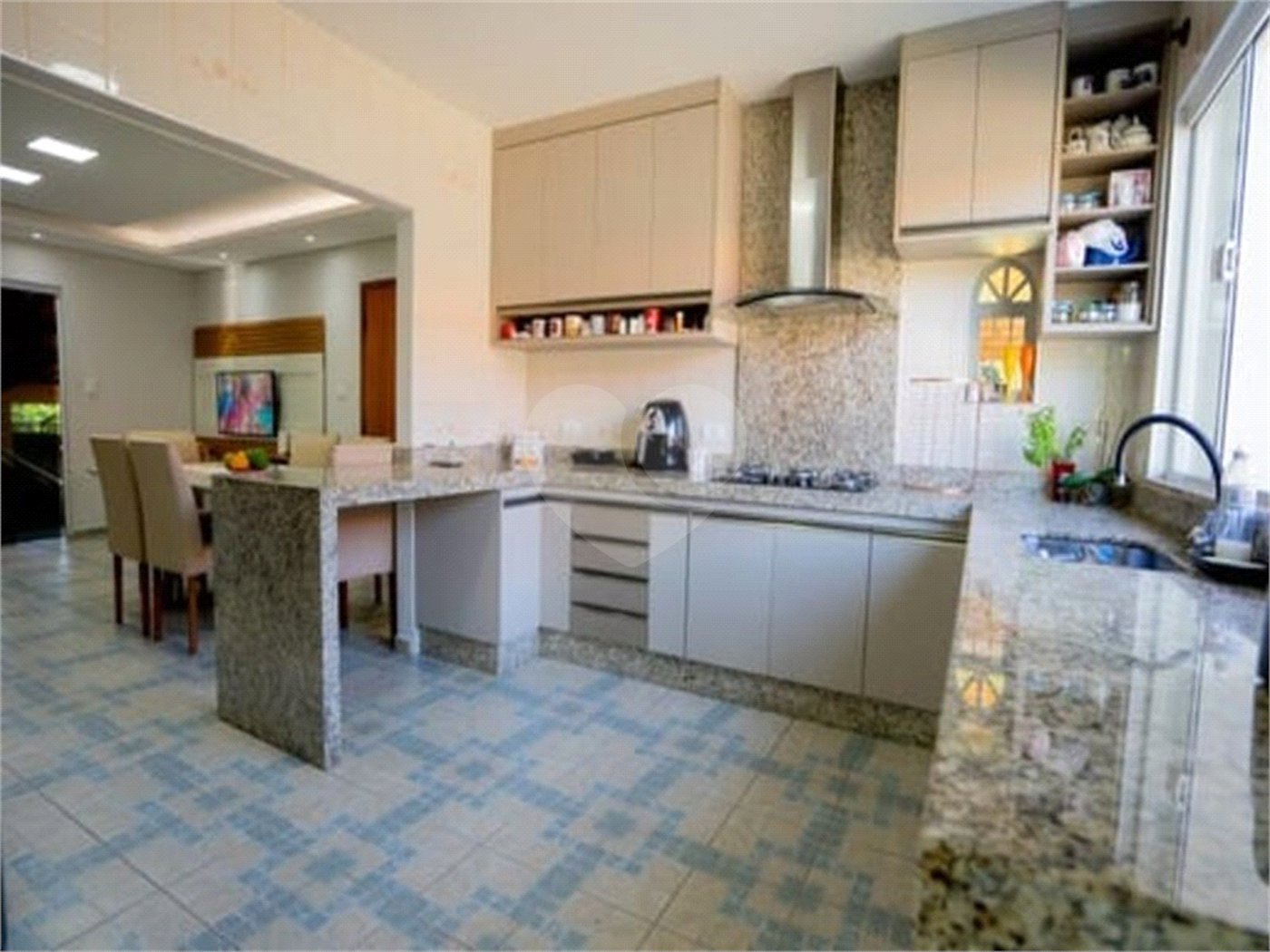 Casa à venda com 3 quartos, sendo 1 suíte, em Jardim das Nações, Salto, SP