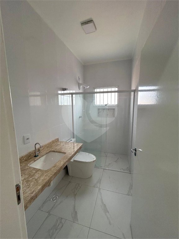 Casa para alugar com 2 quartos, sendo 1 suíte, em Cidade Nova Arujá, Arujá, SP