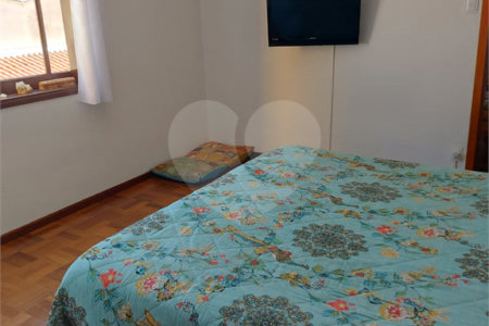 Casa à venda com 3 quartos em Anhangabaú, Jundiaí, SP