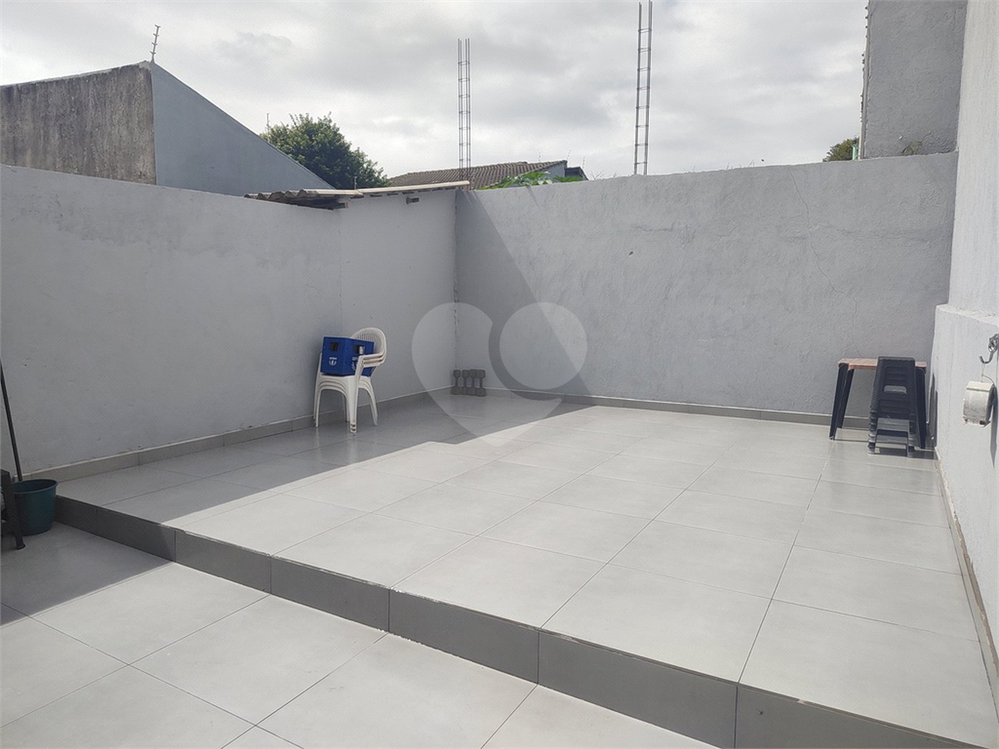 Casa Térrea à venda com 2 quartos, sendo 1 suíte,  em Atibaia Jardim, Atibaia, SP