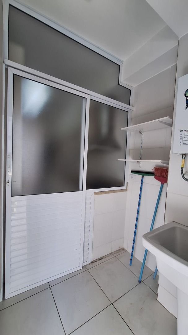 Apartamento com 2 dormitórios à venda, 75 m² por R$ 680.000,00 - José Menino - Santos/SP