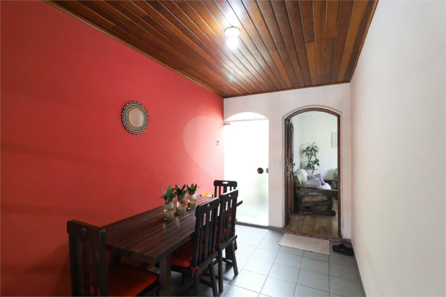 Casa à venda com 3 quartos, sendo 1 suíte,  em Vila Medeiros, São Paulo, SP