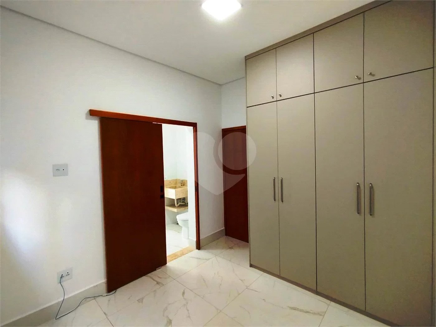 Casa à venda em Condomínio Fechado - Taquaral - Piracicaba/SP.