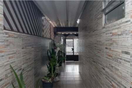 Casa Térrea à venda com 4 quartos, sendo 1 suíte,  em Vila Mazzei, São Paulo, SP