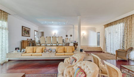 Casa de Vila à venda com 4 quartos, sendo 3 suítes,  em Alto da Boa Vista, São Paulo, SP