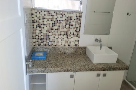 Apartamento à venda com 2 quartos no Centro, Cabo Frio, RJ