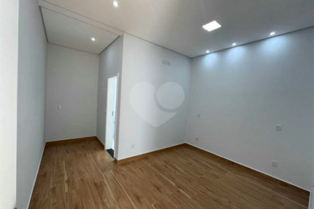 Casa à venda com 3 quartos, sendo 1 suíte,  no condomínio Terras de São Francisco, Sorocaba - SP