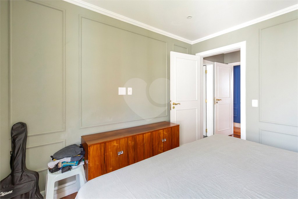 Apartamento à venda com 3 quartos, sendo 1 suíte, em Jardim Paulista, São Paulo, SP
