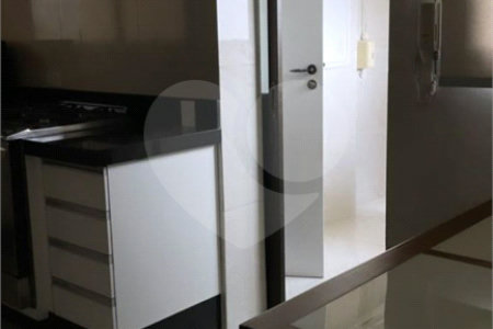 Apartamento à venda com 4 quartos, sendo 1 suíte, em Vila Monumento, São Paulo, SP