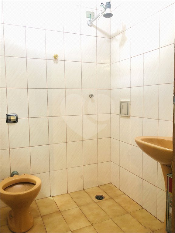 Sobrado à venda com 3 quartos, sendo 1 suíte, em Vila Romero, São Paulo, SP