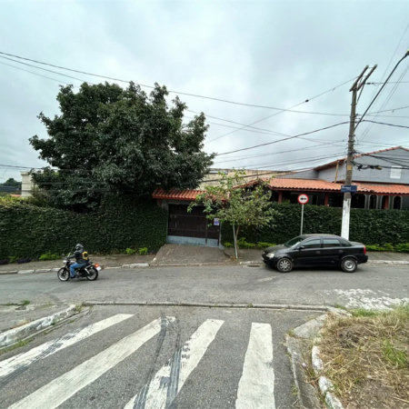 Casa à venda com 3 quartos em Parque Sonia, São Paulo, SP