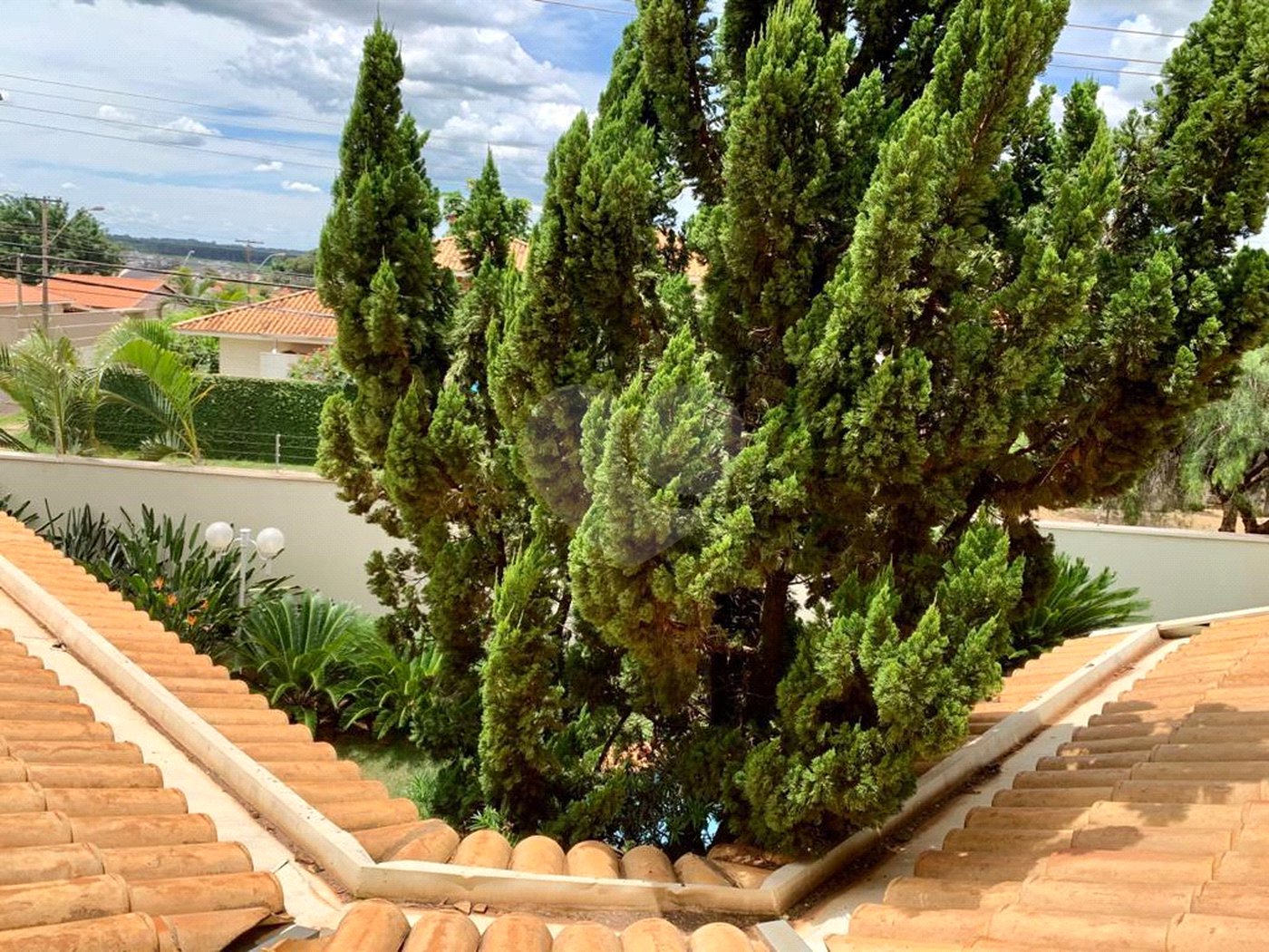 Sobrado à venda com 3 suítes em Vila Velosa, Araraquara, SP
