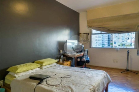 Apartamento à venda com 4 quartos, sendo 2 suítes, em Copacabana, Rio de Janeiro, RJ