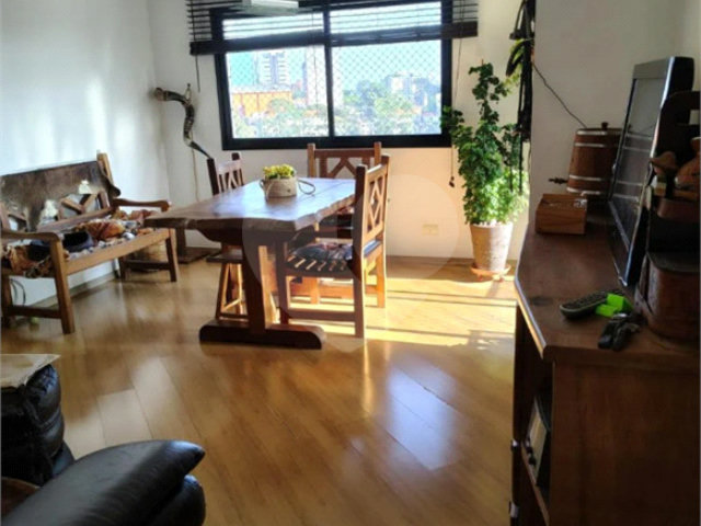 Apartamento à venda com 3 quartos, sendo 1 suíte,  em Jabaquara, São Paulo, SP