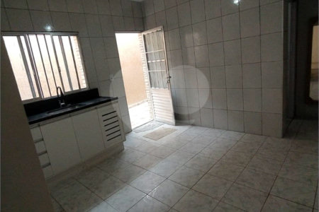 Casa à venda com 3 quartos em Jardim Mitsutani, São Paulo, SP