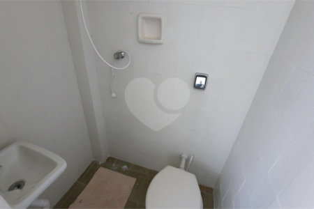 Apartamento à venda com 3 quartos, sendo 1 suíte, em Santa Cecília, São Paulo, SP