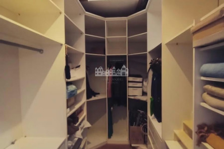 Casa à venda com 3 quartos, sendo 1 suíte, em Vila Santista, Atibaia, SP