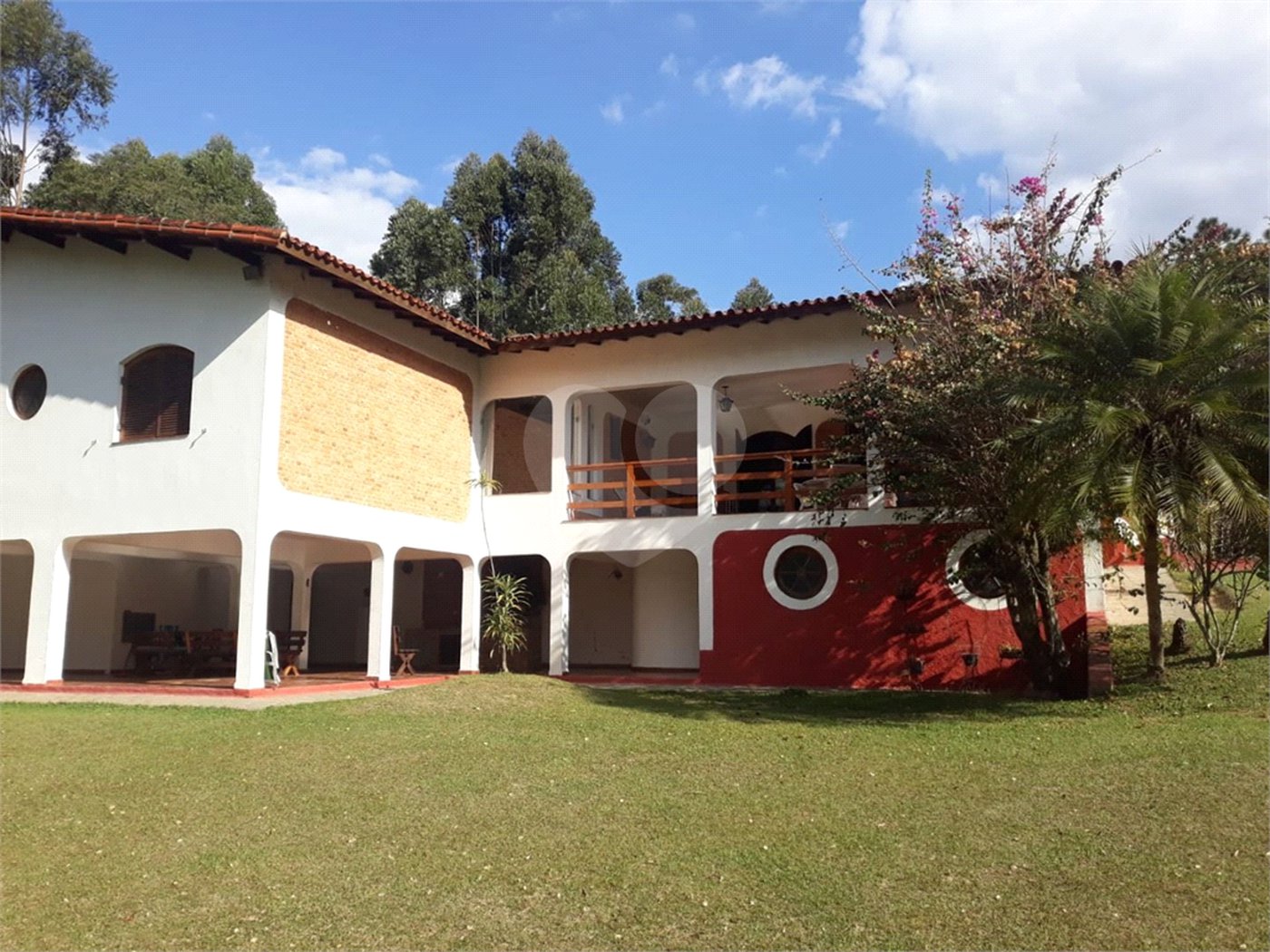 Sítio à venda com 5 quartos, sendo 3 suítes,  em Planalto Verde, São Roque, SP
