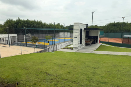 Terreno à venda no condomínio Jardim das Nações, São José dos Campos - SP
