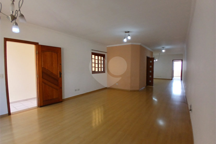 Sobrado à venda com 3 suítes em Tucuruvi, São Paulo, SP