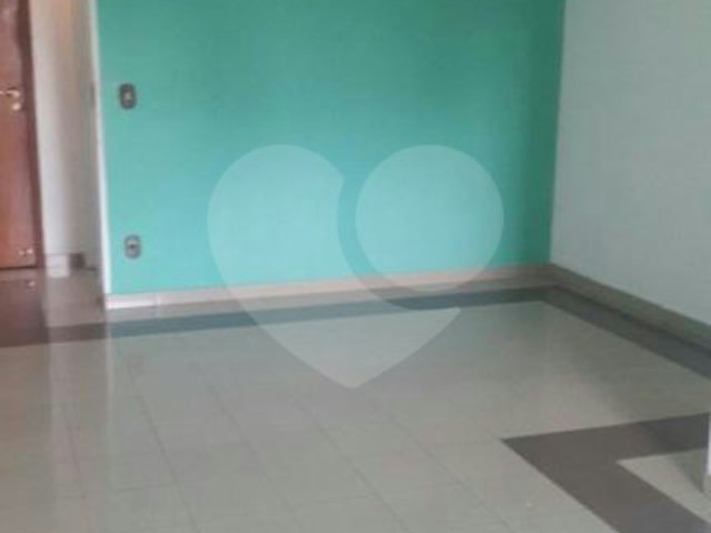 Apartamento à venda com 3 quartos, sendo 1 suíte,  em Horto Florestal, São Paulo, SP