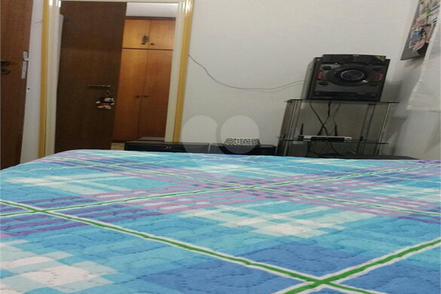 Sobrado à venda com 3 quartos, sendo 1 suíte,  em Jardim Franca, São Paulo, SP