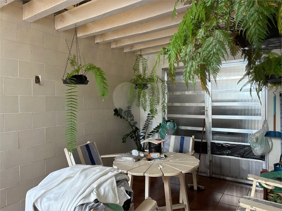 Casa à venda com 3 quartos, sendo 1 suíte,  em Vila Galvão, Guarulhos, SP